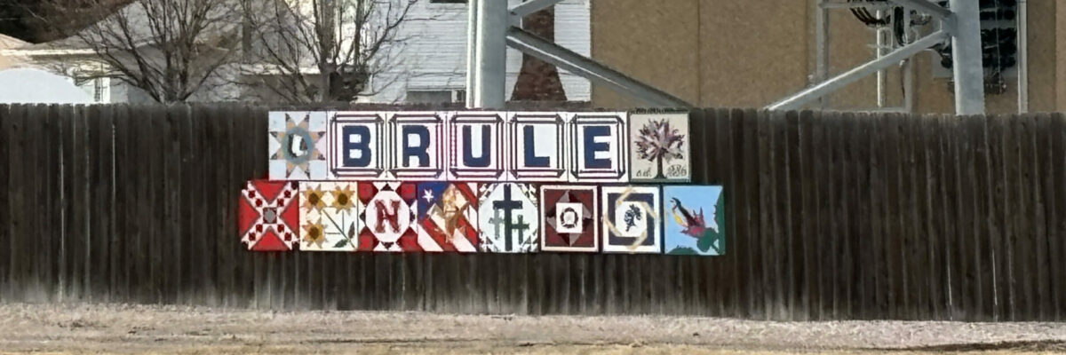 Barn Quilt Fence